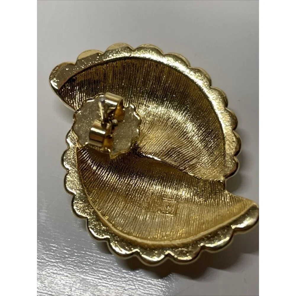 NOS Avon 1988 Fanfare Faux Marcasite Double Fan‎ Look Gold Tone Pierced Earrings